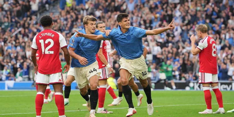 Brighton khiến Arsenal trải qua thử thách lớn nhất từ đầu mùa